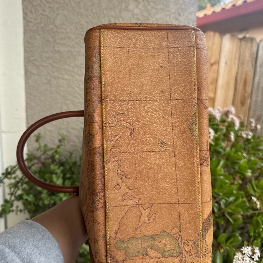 ALVIERO MARTINI 1ª Classe Geo Classic Boston Bag - Picture 5 of 13
